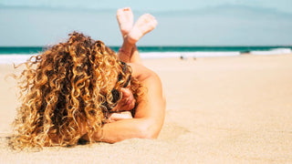 CET ÉTÉ, VOS BOUCLES SONT AU NATUREL. ET SI VOUS LES GARDIEZ TOUTE L'ANNÉE ? - No More Beauty